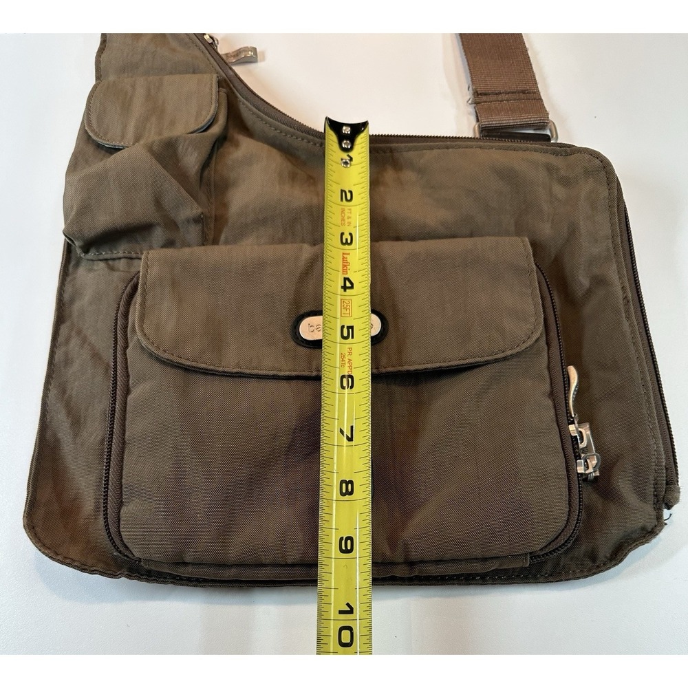 Baggallini Uptown Nylon Crossbody Sling Organizer Bag Travel Brown Khaki Medium - Picture 5 of 9